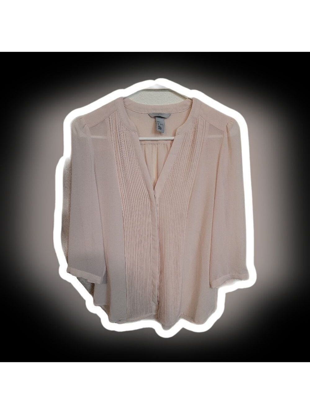 H&M Light Pink Button-Up Blouse